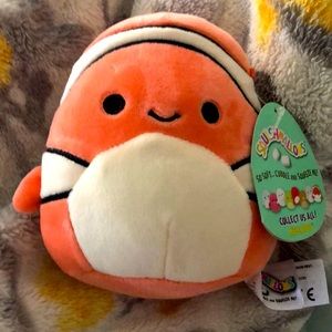 Squishmallow “Ricky” Clownfish